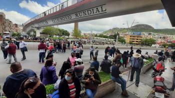 Marchan para impedir albazo con Ley Issstezac