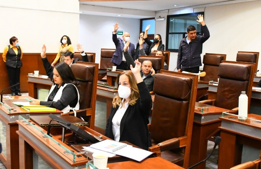 Eliminar&iacute;an legisladores figura de Secretar&iacute;a General