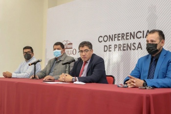 Alistan panteones del Mineral para Día de Muertos