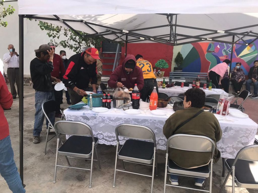 En Gavilanes, reconocen a trabajadores de limpia