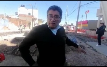 Rotura de tubo deja sin agua a vecinos