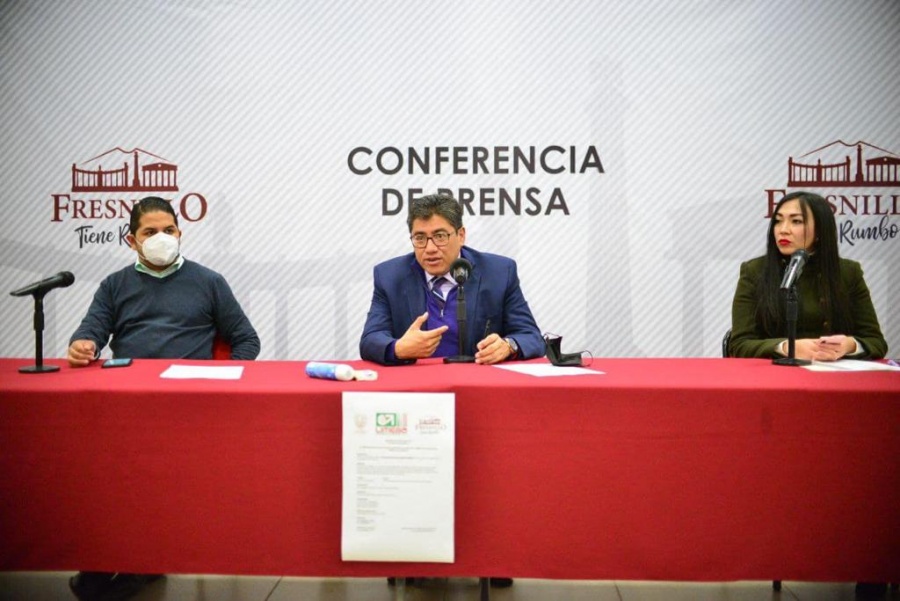 Brinda Fresnillo estímulos a cumplidores