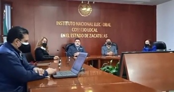 Capacita INE a personal para revocar mandato