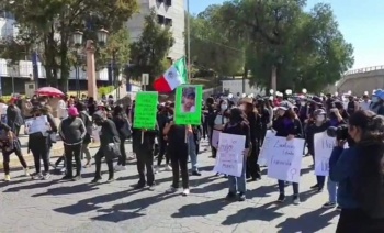 Marchan por estudiantes asesinados