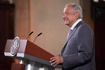 AMLO acusa a medios de ayudar a robar a gobiernos pasados