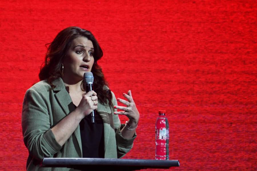 Gobierno franc&eacute;s defiende 