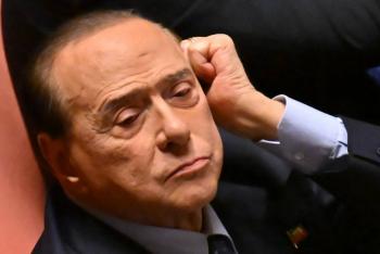 Berlusconi, en cuidados intensivos en Milán por problemas cardíacos