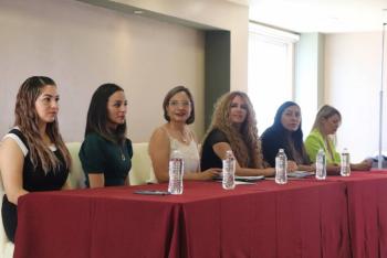Gobierno de Zacatecas capacita a profesionales de los Centros para el Desarrollo de las Mujeres