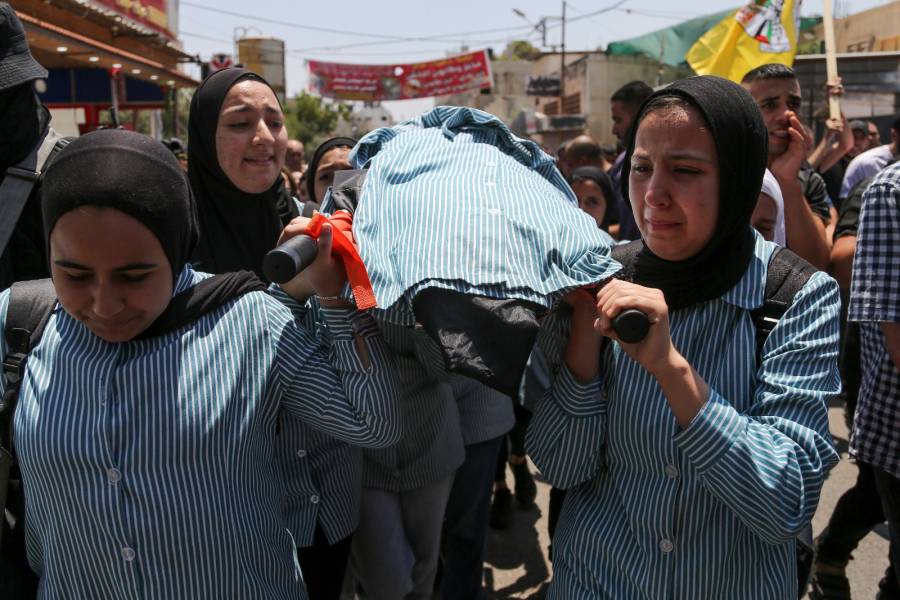 Dron israelí mata a tres palestinos en Cisjordania en plena escalada de violencia